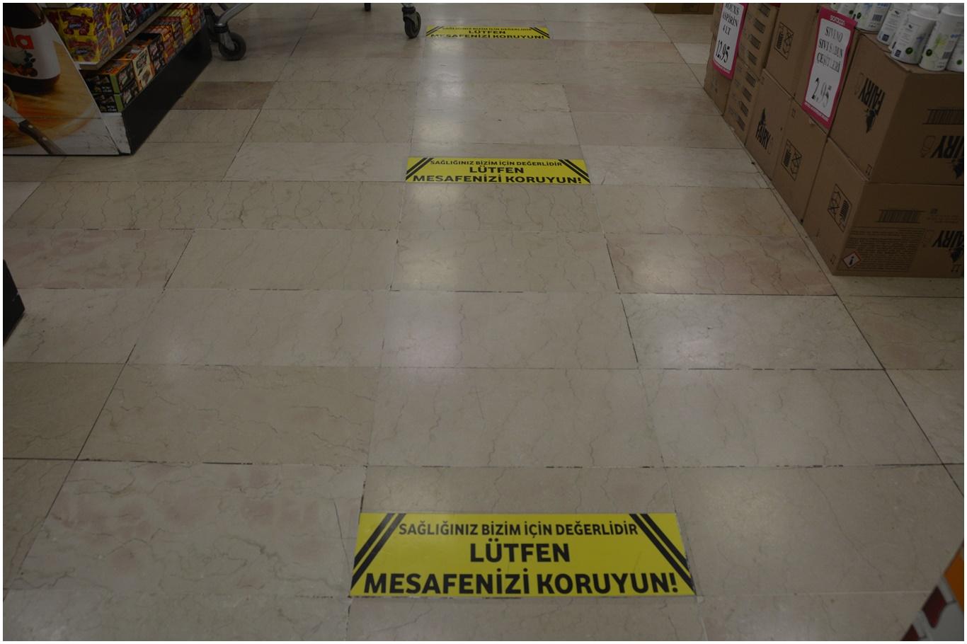 Batman’da, market ve pazarlarda zorunlu hale getirilen maske takma uygulamasına geçildi